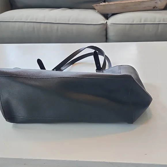 Tory Burch Black Leather Tote Bag - Picture 7 of 7